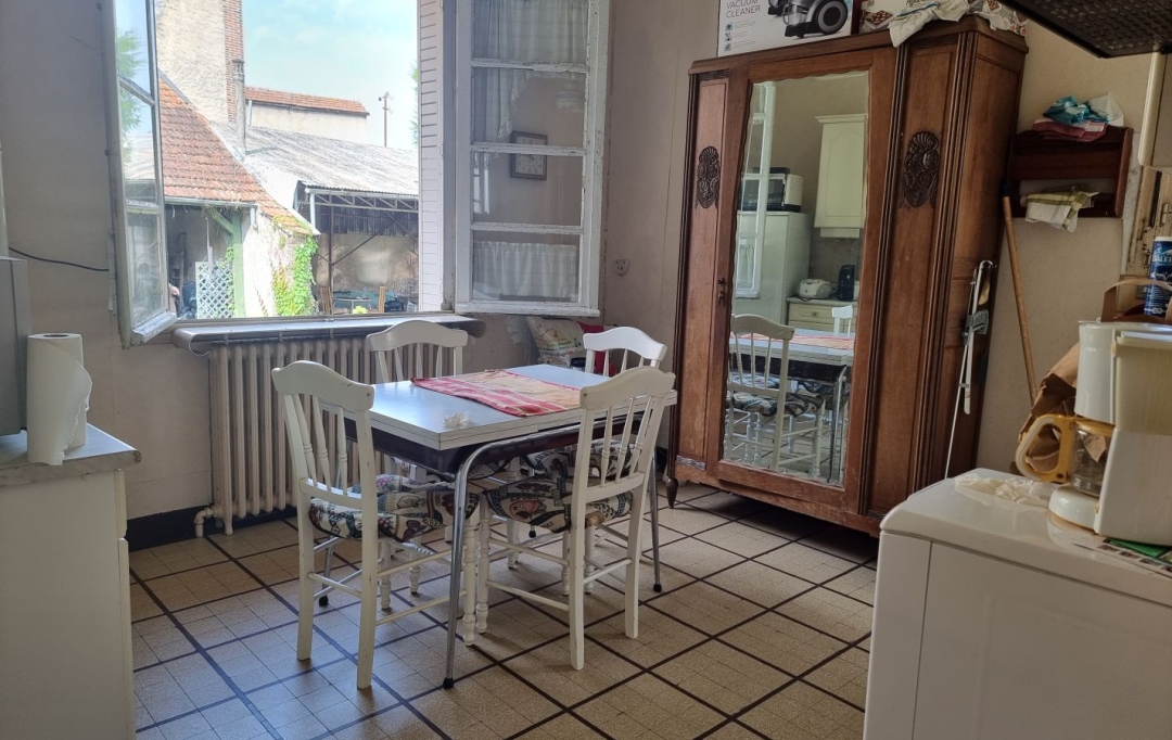 ROMILLY IMMO : House | ROMILLY-SUR-SEINE (10100) | 104 m2 | 163 000 € 